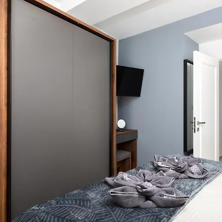 Modern 2br Duplex Penthouse With Front Balcony And Large Terrace - Close To Saint Julians & Sliema Gzira