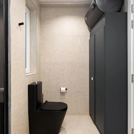 Modern 2br Duplex Penthouse With Front Balcony And Large Terrace - Close To Saint Julians & Sliema Апартаменты