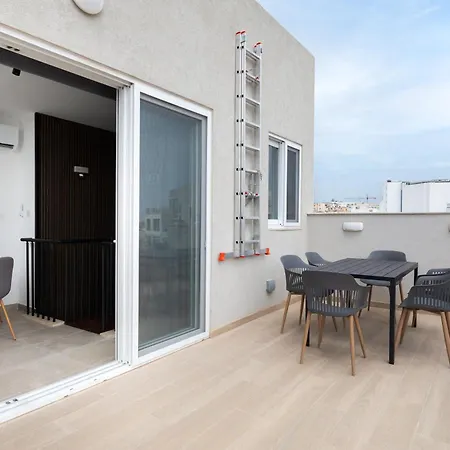 Modern 2br Duplex Penthouse With Front Balcony And Large Terrace - Close To Saint Julians & Sliema
