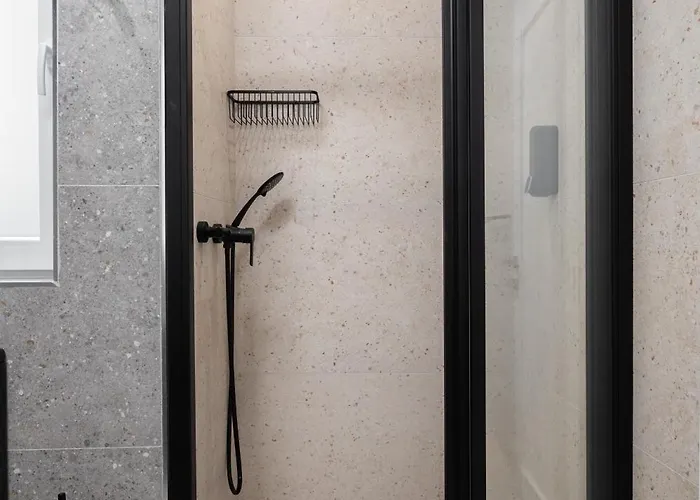 Modern 2br Duplex Penthouse With Front Balcony And Large Terrace - Close To Saint Julians & Sliema