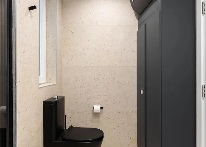 Modern 2br Duplex Penthouse With Front Balcony And Large Terrace - Close To Saint Julians & Sliema Daire